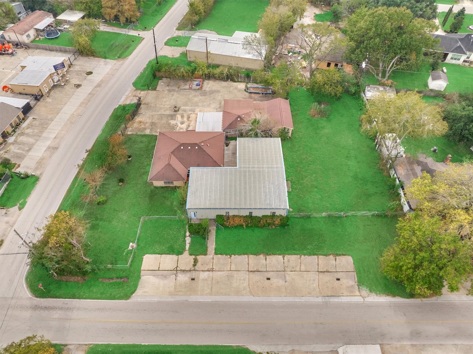 Real estate property located at 9103 Shoal Creek, Harris, Meadow Vista Sec 02, Houston, TX, US
