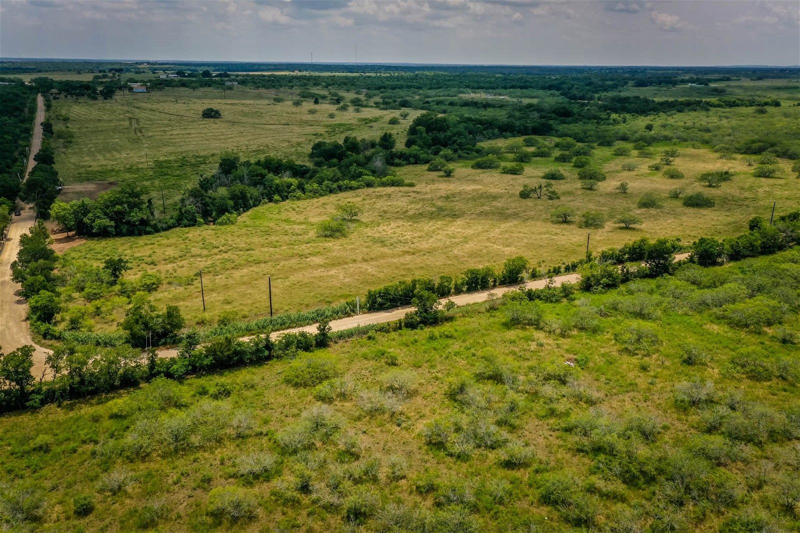 Real estate property located at 0000 County Road 447, Gonzales, Waelder, TX, US