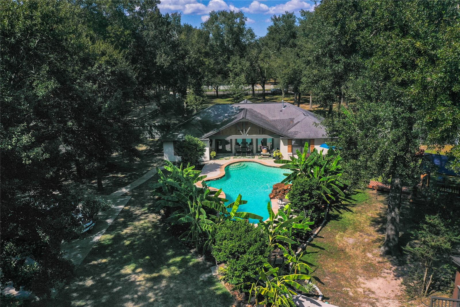 Real estate property located at 20303 Bauer Hockley, Harris, Little Cypress Oaks Estates, Tomball, TX, US