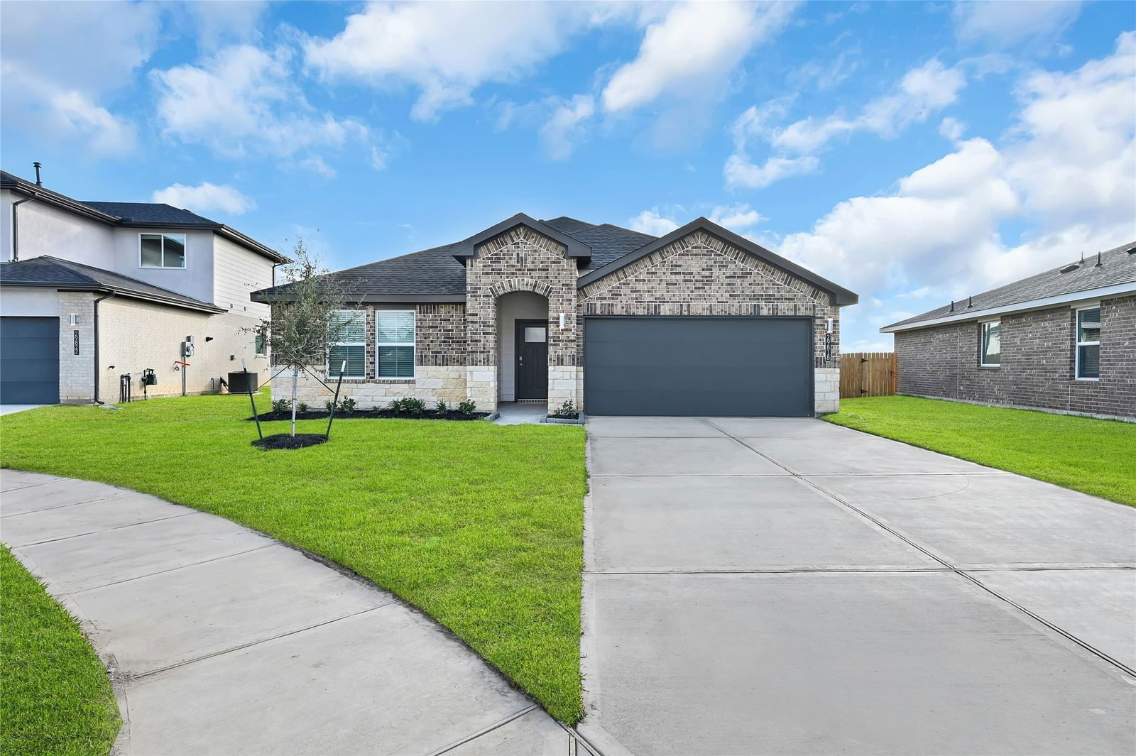 Real estate property located at 4220 Pleasant Hollow Lane, Fort Bend, Evergreen, Rosenberg, TX, US