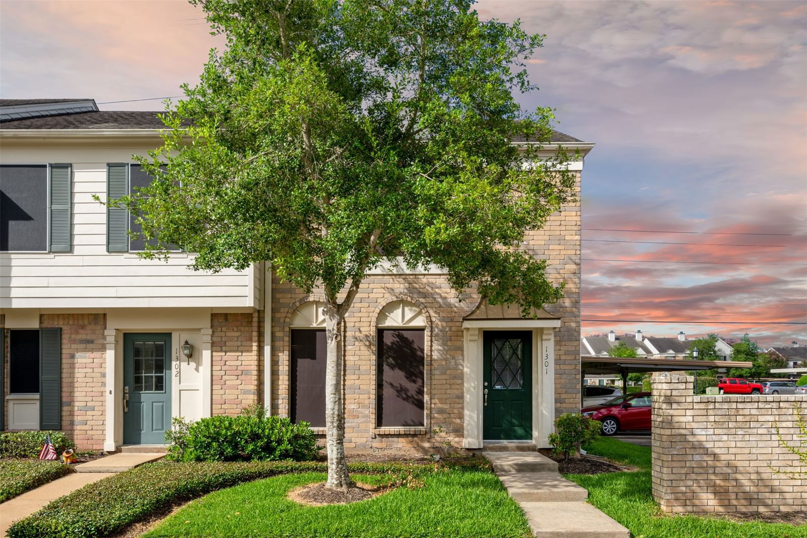 Real estate property located at 2810 Grants Lake Blvd #1301, Fort Bend, The Towns Of Grants Lake, Sugar Land, TX, US