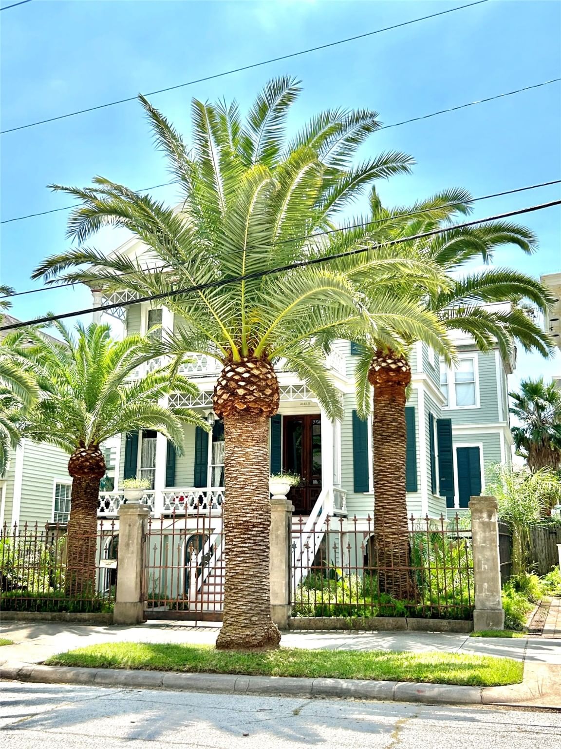 Real estate property located at 2113 Ball, Galveston, Galveston Townsite, Galveston, TX, US