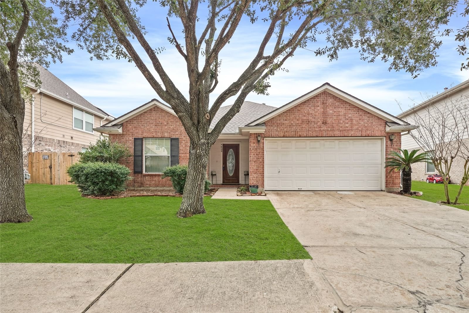 Real estate property located at 4609 Cypress Bend, Brazoria, Parks At Walnut Bend Sec 1-2, Pearland, TX, US