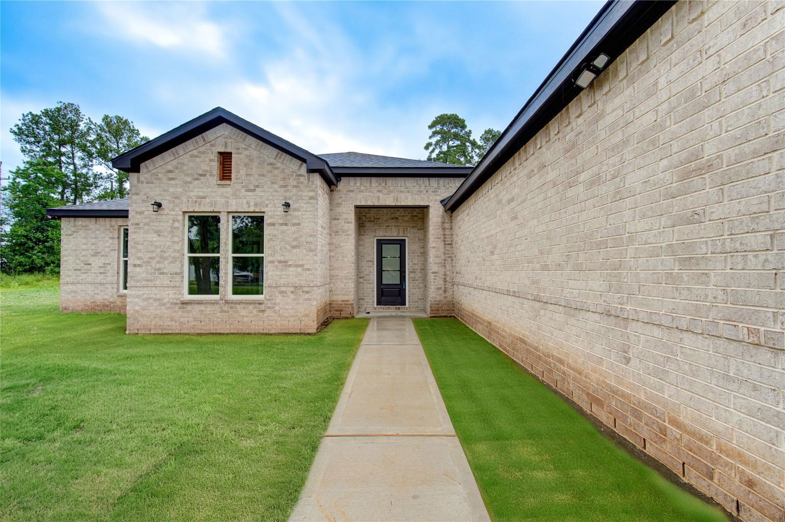 Real estate property located at 7500 Nickaburr Creek Dr, Montgomery, Westwood, Montgomery, TX, US