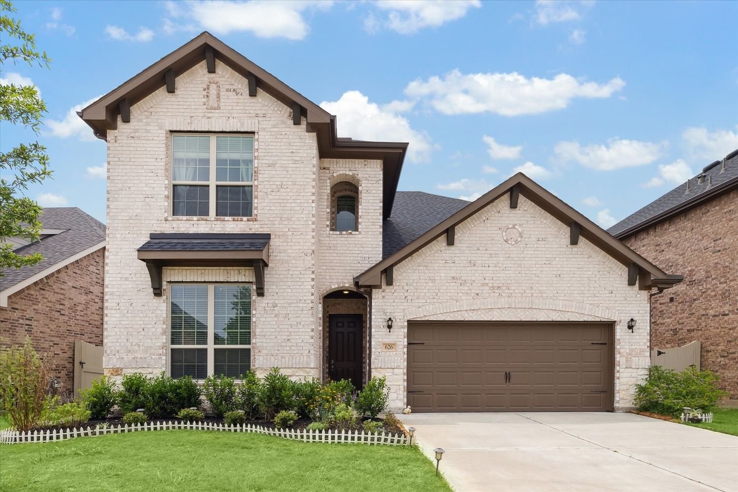 Real estate property located at 626 Round Lake, Fort Bend, Summer Lakes, Rosenberg, TX, US