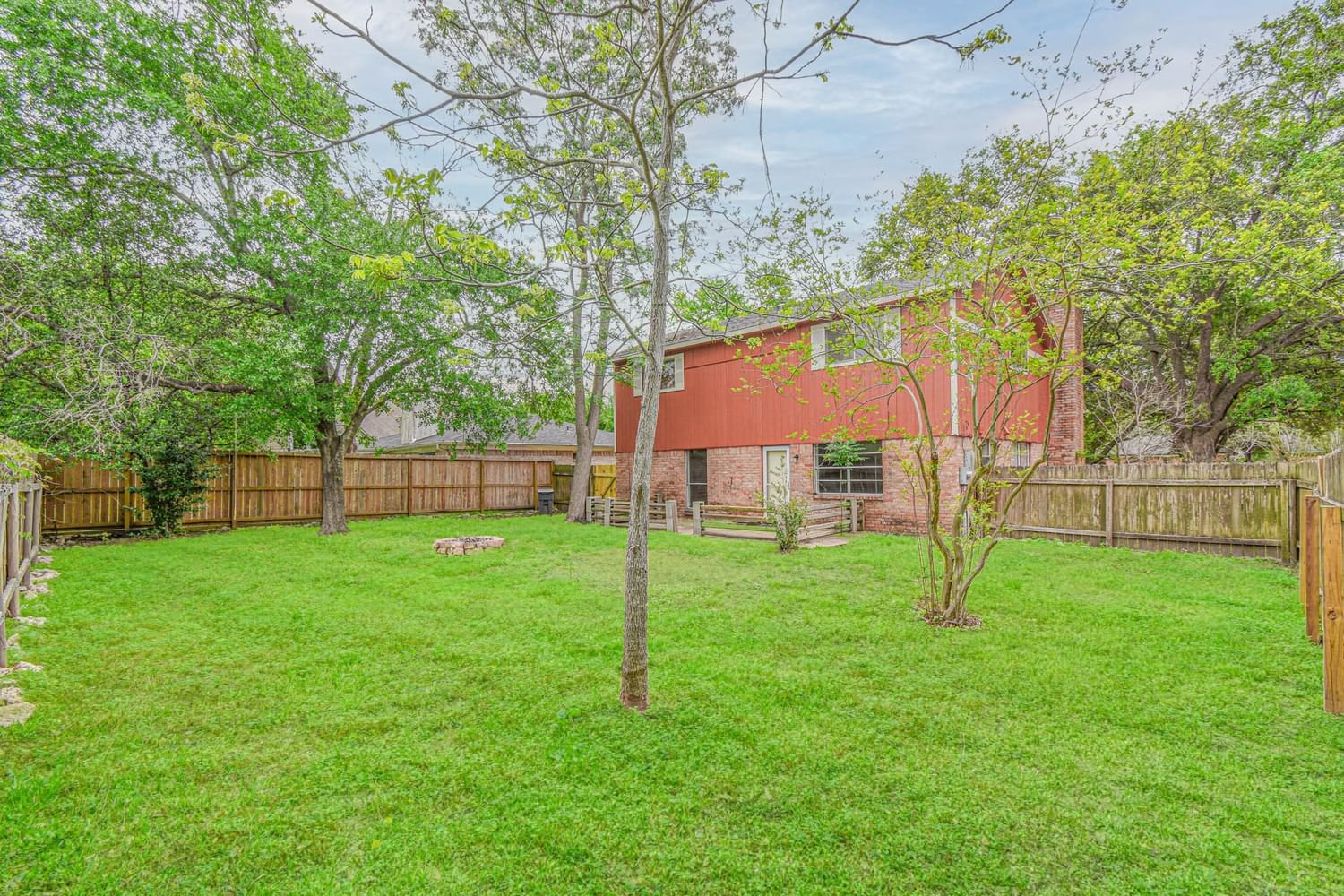Real estate property located at 7114 Briarfield, Harris, Oakwood Glen, Spring, TX, US