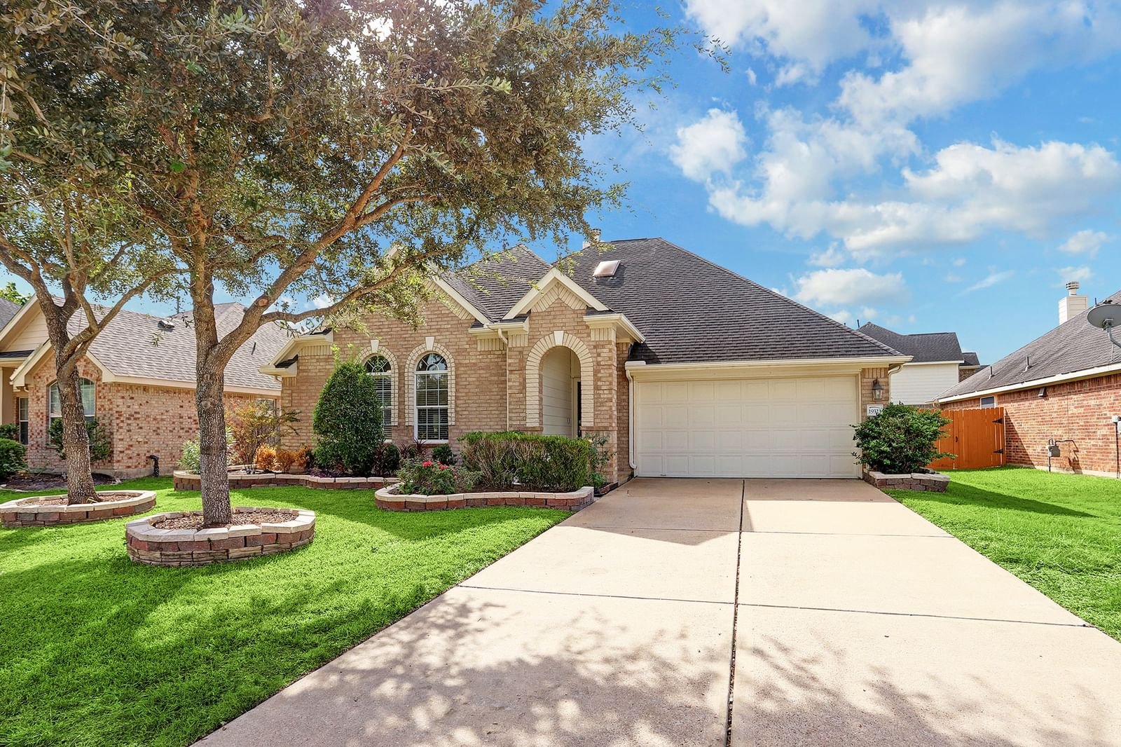 Real estate property located at 19323 Morning News Lane, Fort Bend, Richmond, TX, US