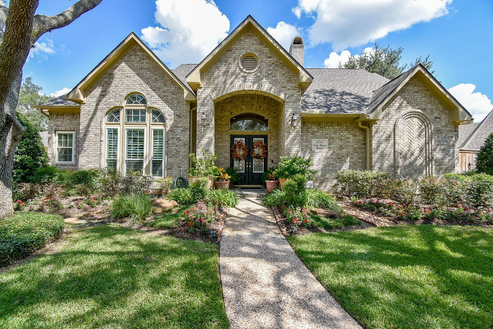 Real estate property located at 4015 Oak Grove, Fort Bend, Colony Oaks Sec 1, Sugar Land, TX, US