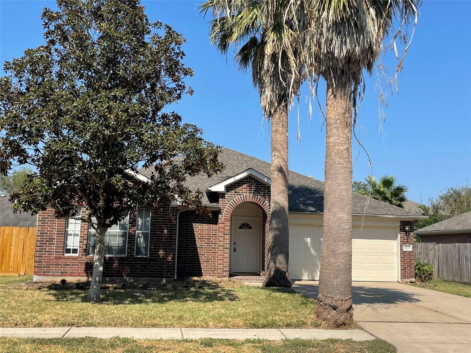 Real estate property located at 9715 Fair Brook, Brazoria, South Hampton Sec 1-2, Pearland, TX, US