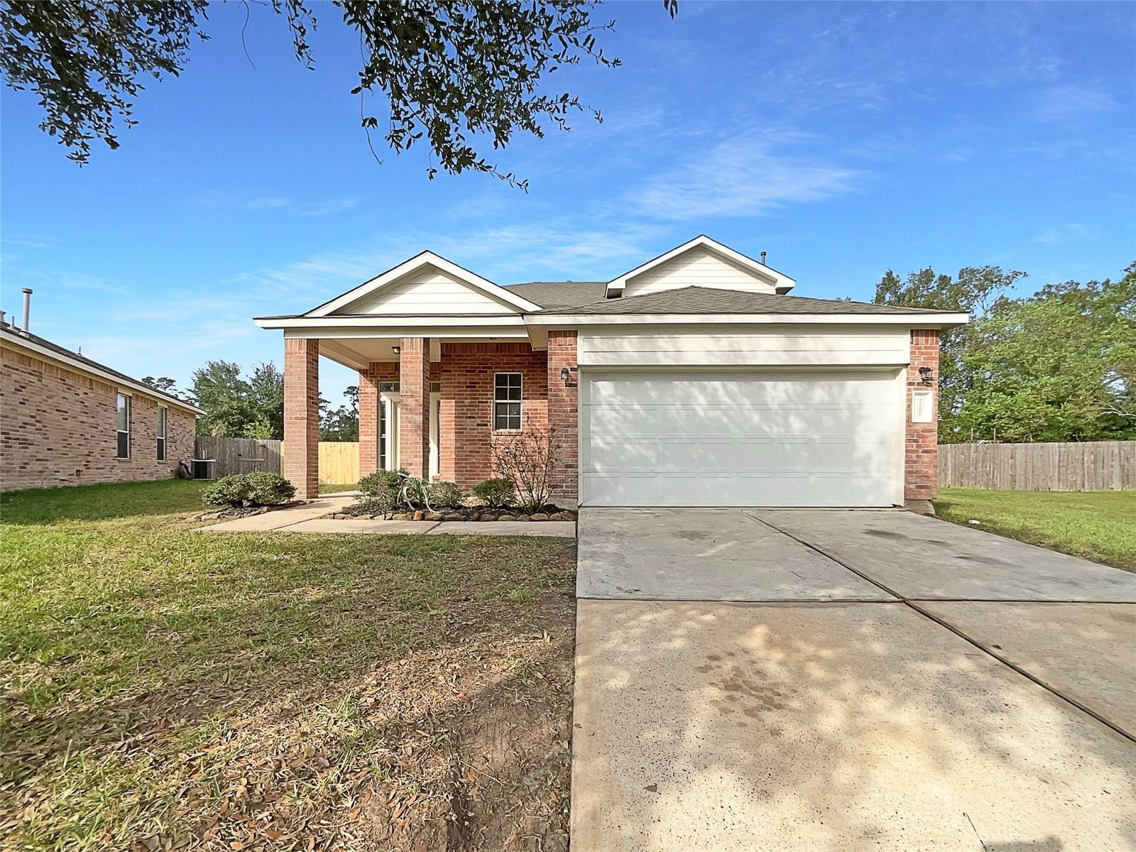 Real estate property located at 2711 Charming River, Harris, Maple Terrace 01 Amd 01, Spring, TX, US