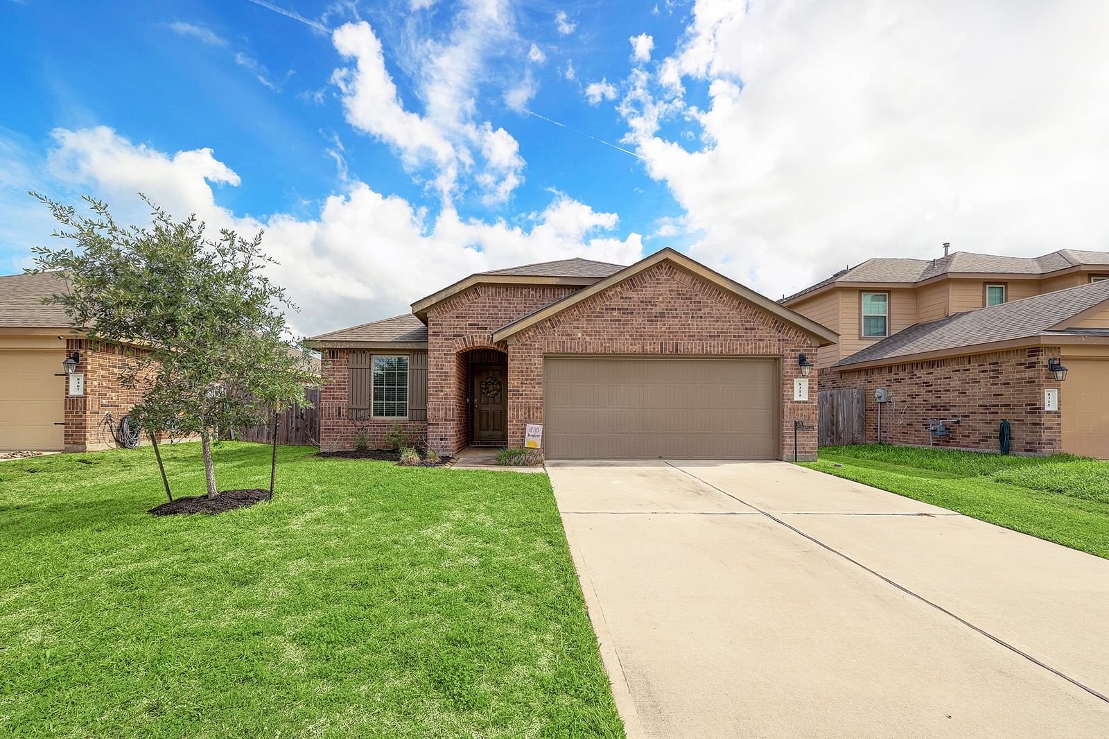 Real estate property located at 8311 Oakleaf Meadow, Fort Bend, Southern Colony Sec 3a, Rosharon, TX, US