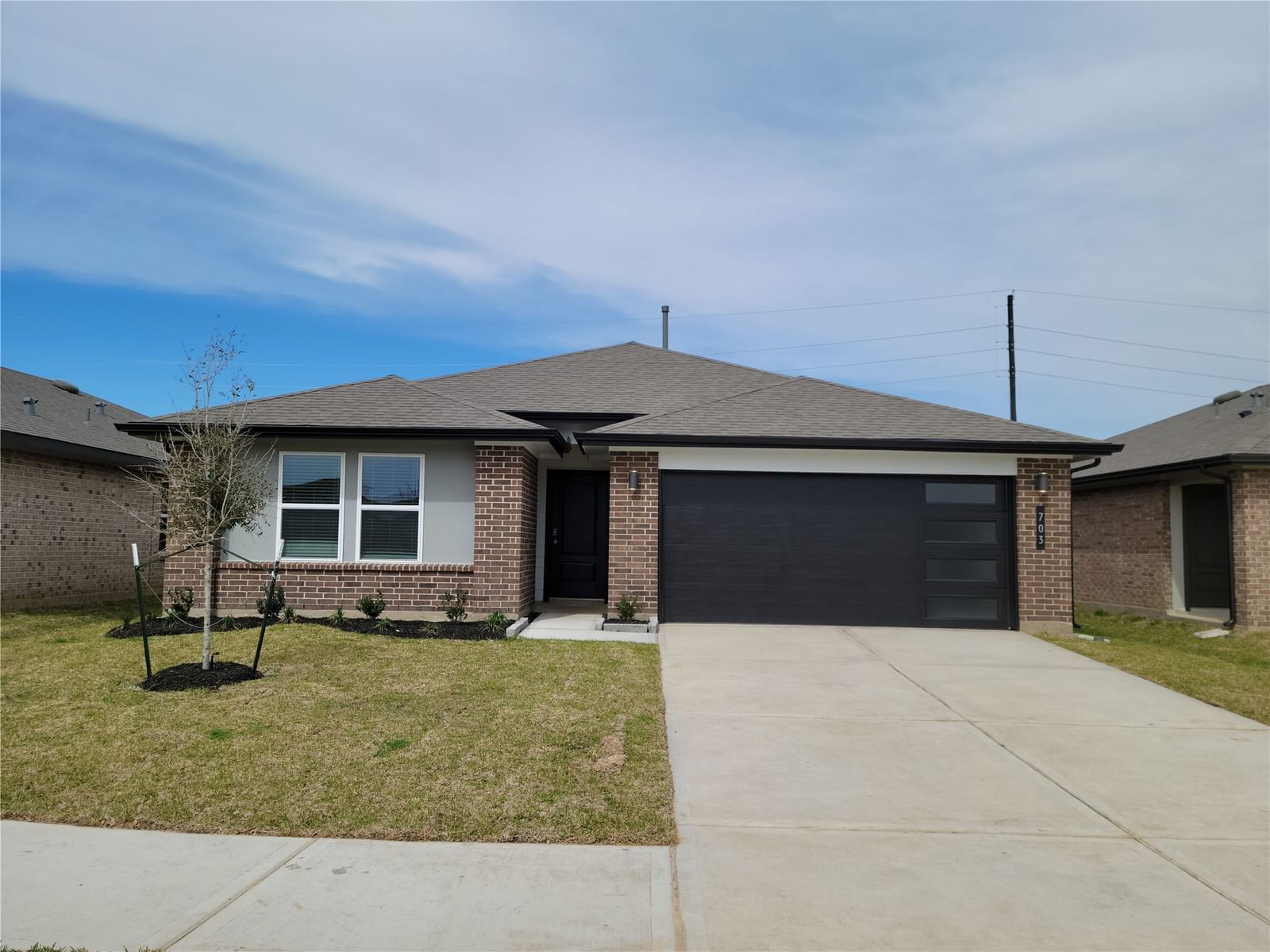 Real estate property located at 703 Alpine Falls, Fort Bend, Caldwell Ranch Sec 4, Rosharon, TX, US