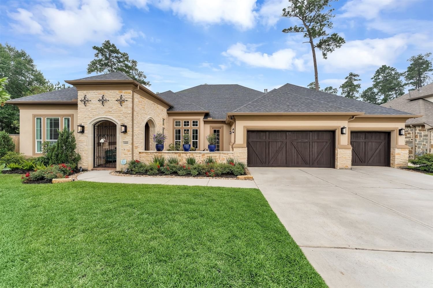 Real estate property located at 33819 Mill Creek, Montgomery, Woodtrace, Pinehurst, TX, US