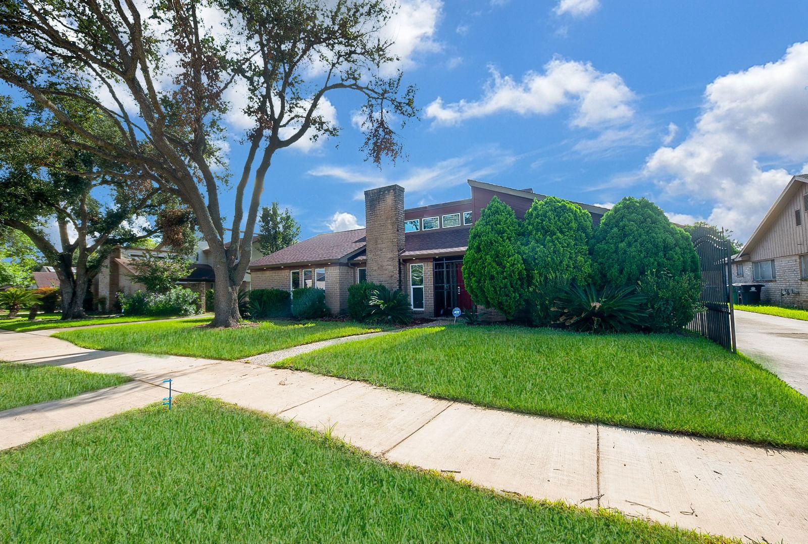 Real estate property located at 10823 Braes Forest, Harris, Fondren Sw Northfield, Houston, TX, US