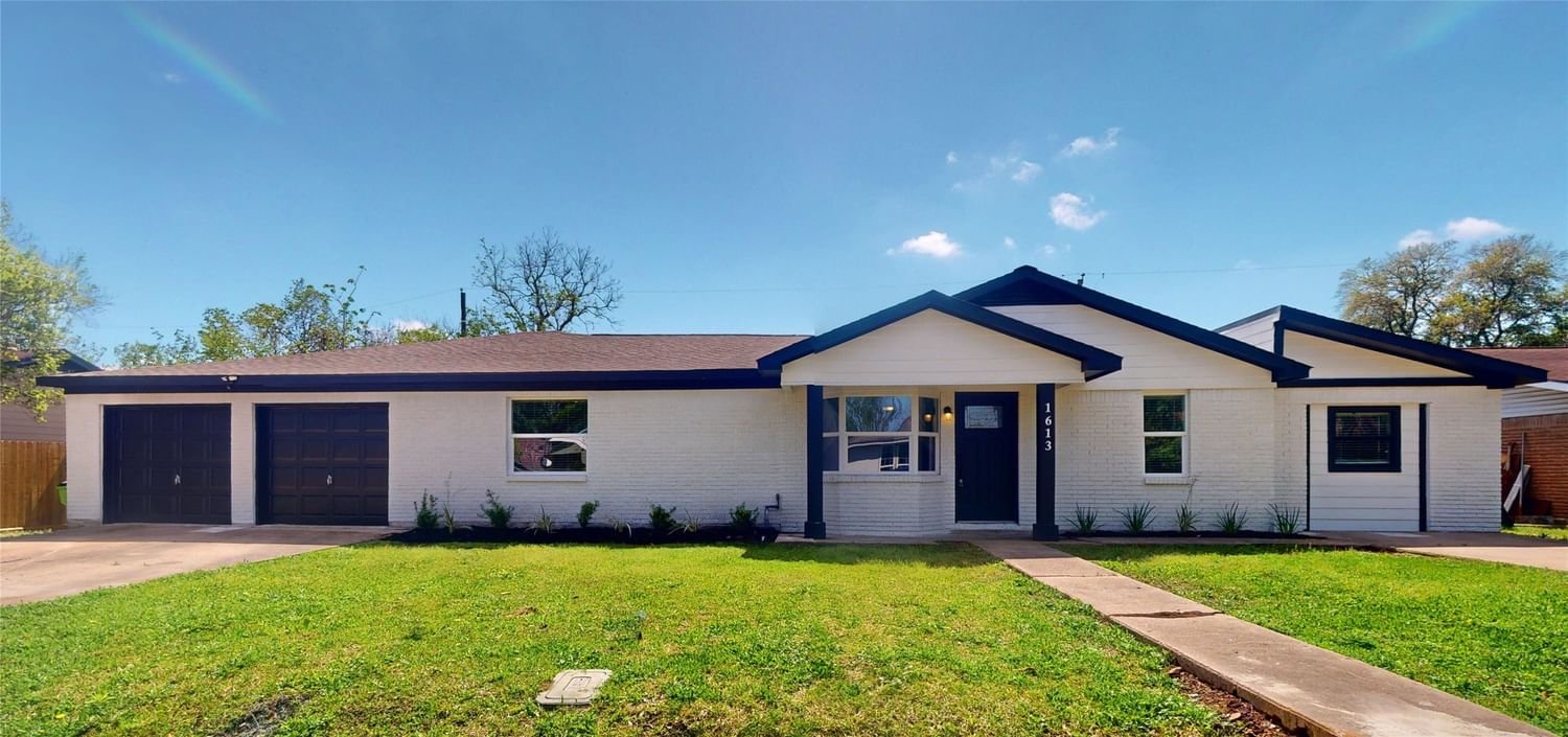 Real estate property located at 1613 Paloma Ave, Fort Bend, Brazos Terrace, Richmond, TX, US