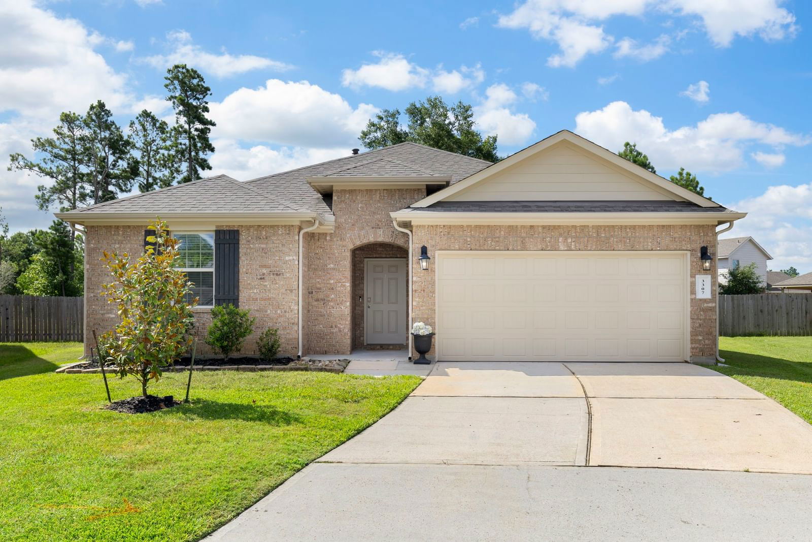 Real estate property located at 3307 Acorn Ridge, Montgomery, Barton Woods, Conroe, TX, US