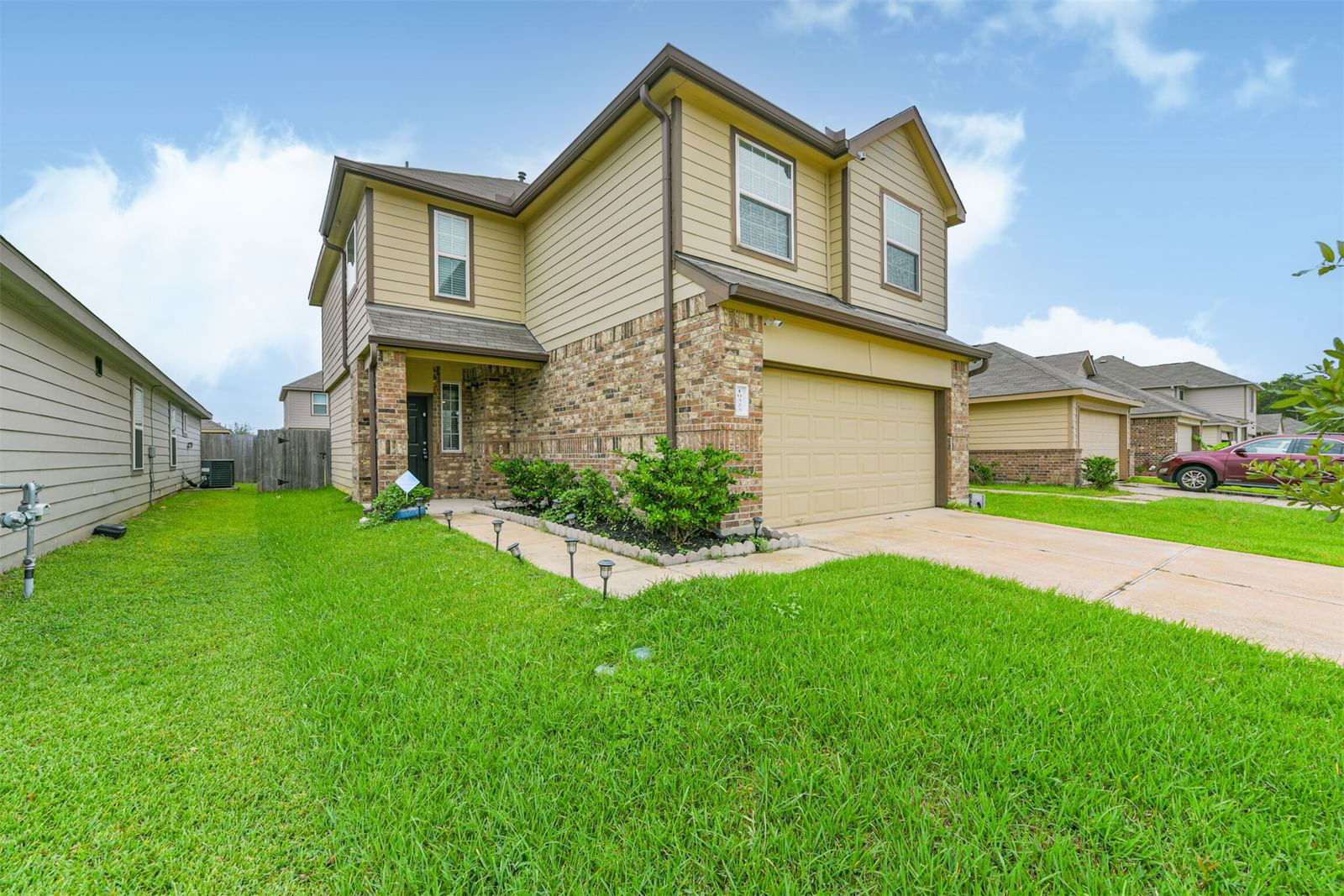 Real estate property located at 10323 White Fir Villa, Harris, Evergreen Villas Sec 2, Houston, TX, US