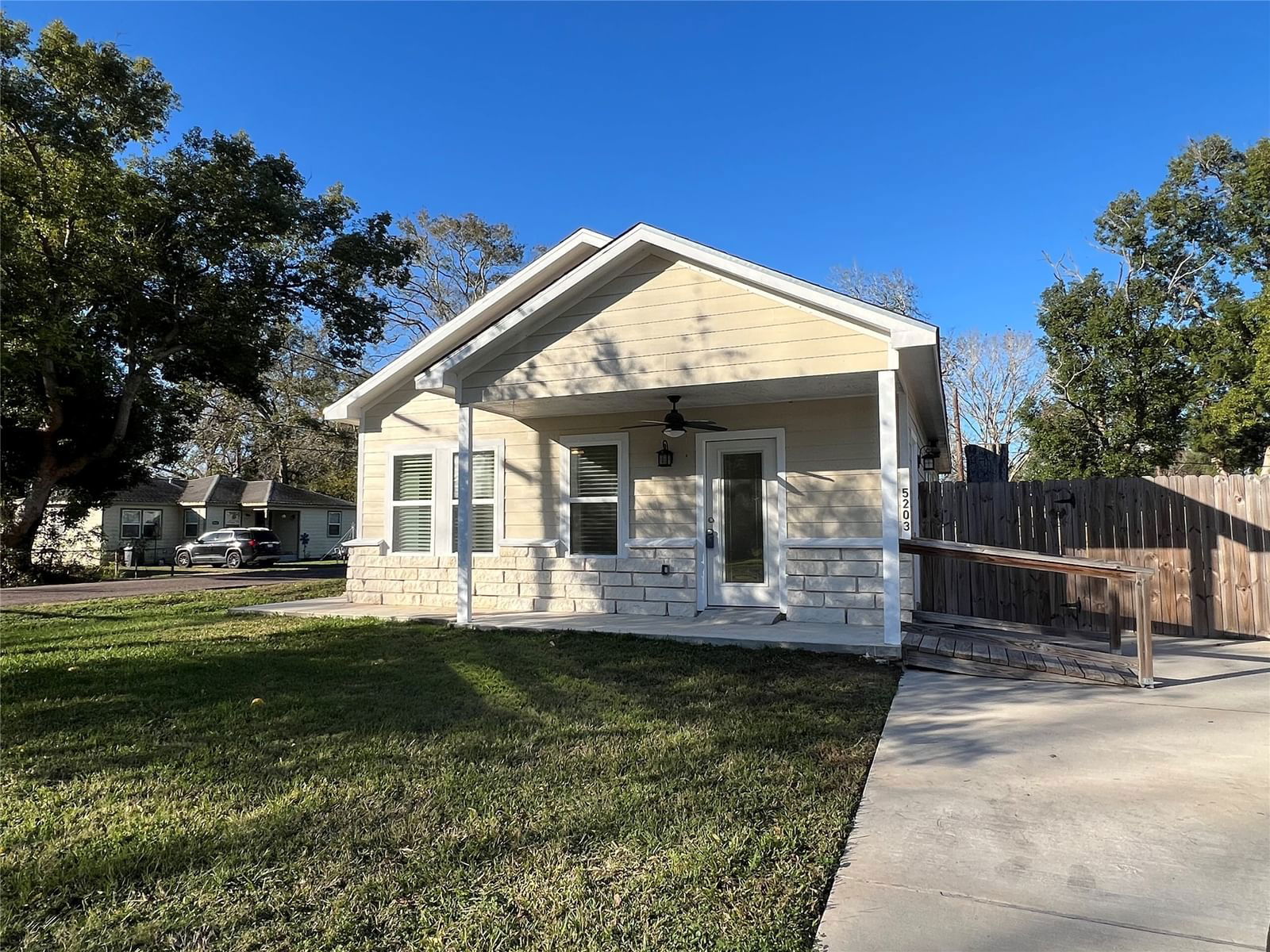 Real estate property located at 5203 Avenue L, Galveston, Alta Loma Townsite, Santa Fe, TX, US