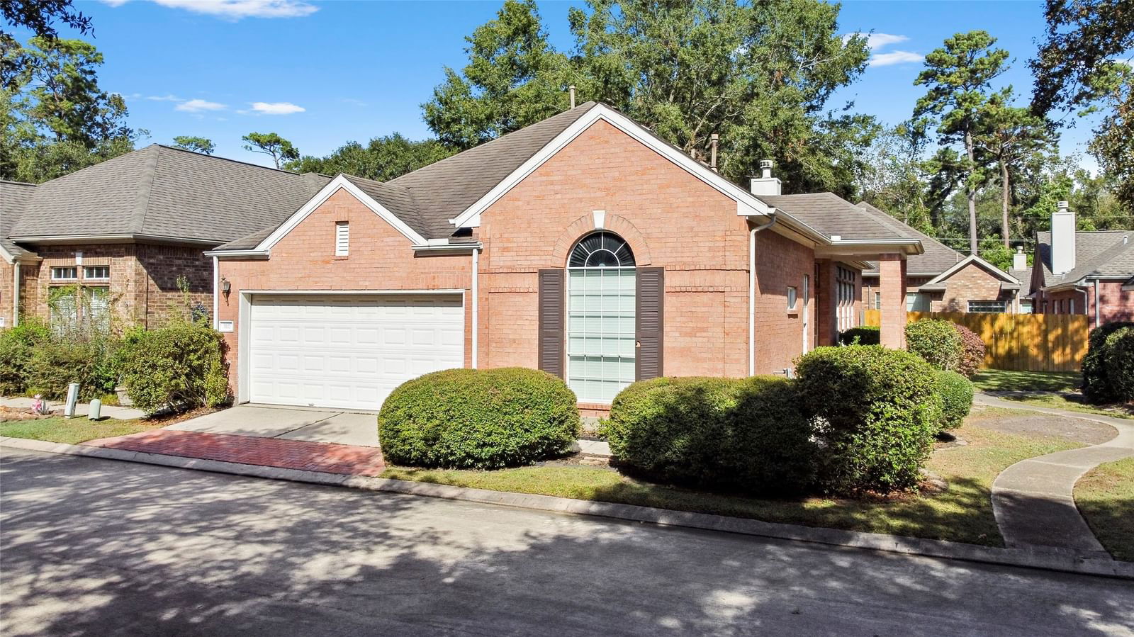 Real estate property located at 3117 Cedar Knolls, Harris, Brownstone Square-Kingwood, Kingwood, TX, US