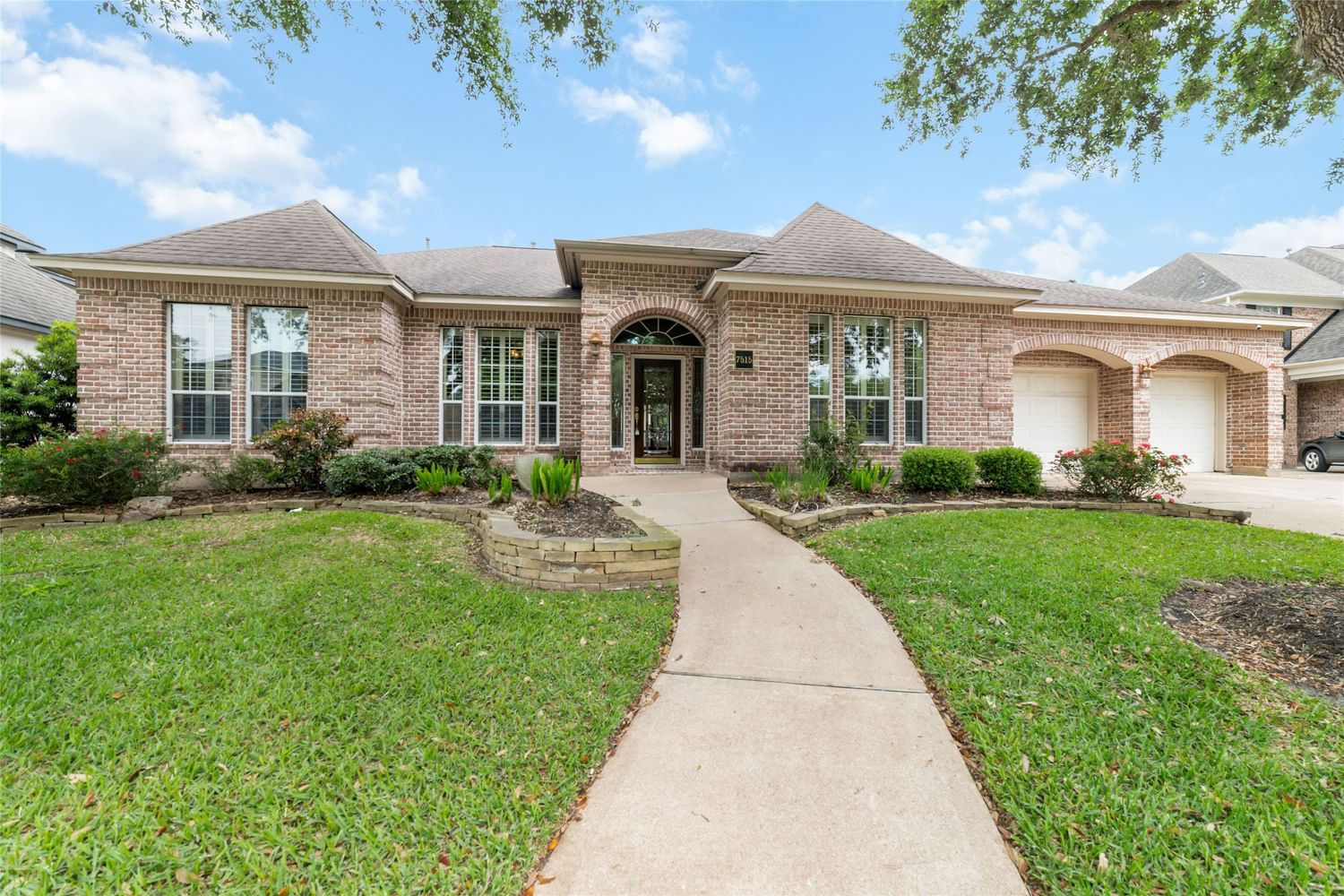 Real estate property located at 7515 Shannondale, Fort Bend, Greatwood Shores Sec 4, Sugar Land, TX, US