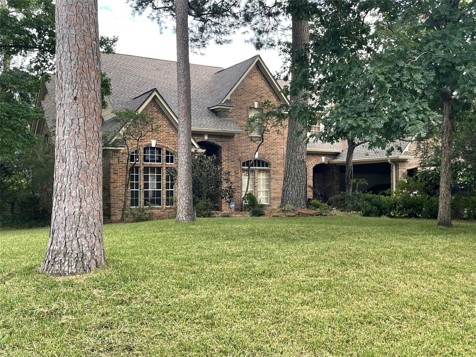 Real estate property located at 30 Turtle Rock, Montgomery, Wdlnds Village Panther Ck 28, The Woodlands, TX, US