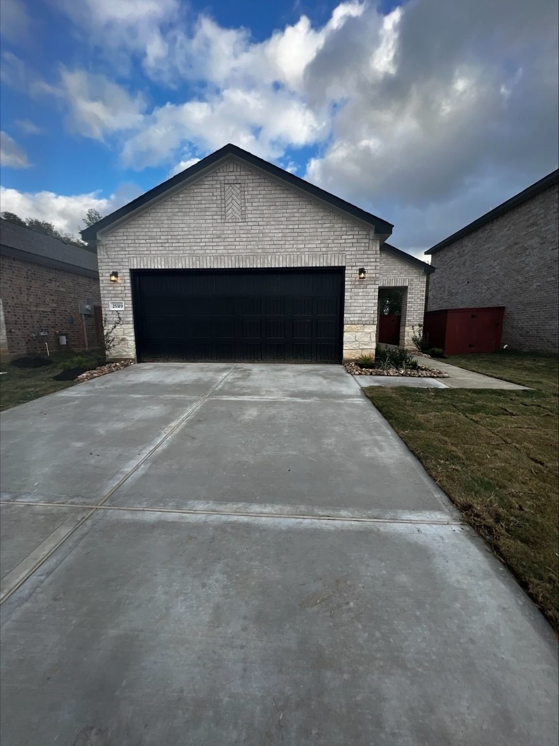 Real estate property located at 25319 Lily Valley, Montgomery, Woodridge Forest, Porter, TX, US