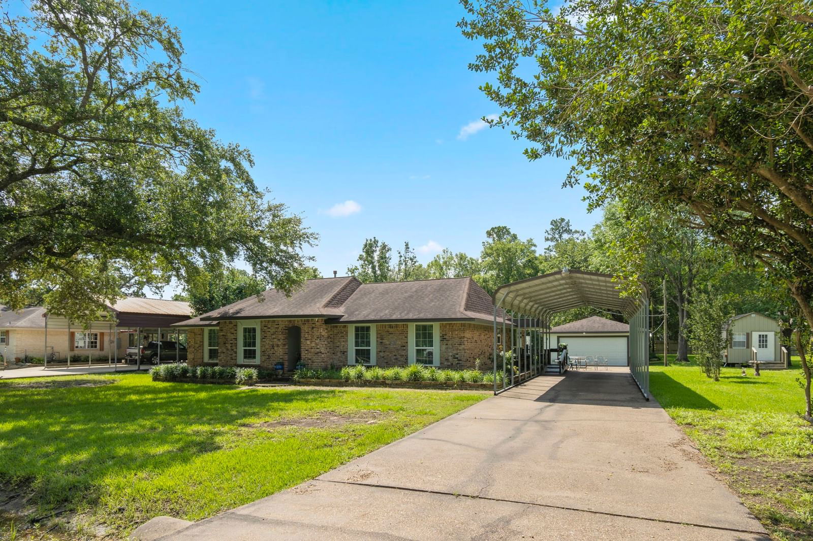 Real estate property located at 2210 Hickory Manor, Harris, Forest Manor Sec 02, Huffman, TX, US