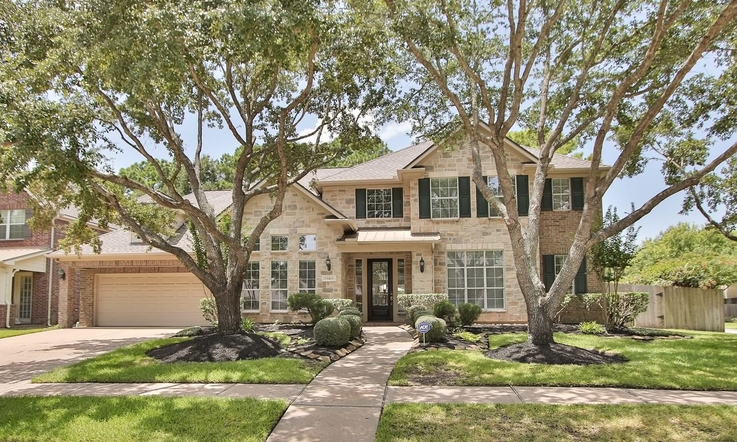 Real estate property located at 15419 Mustang Crossing Circle, Harris, Cypress, TX, US