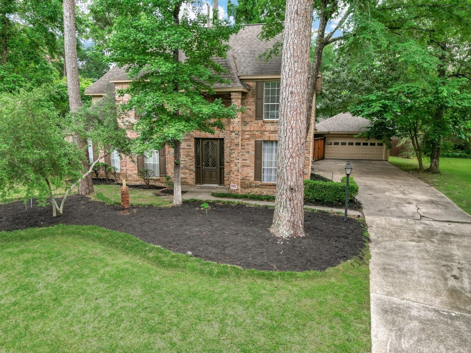 Real estate property located at 15 Wedgewood Forest, Montgomery, Wdlnds Village Panther Ck 14, The Woodlands, TX, US