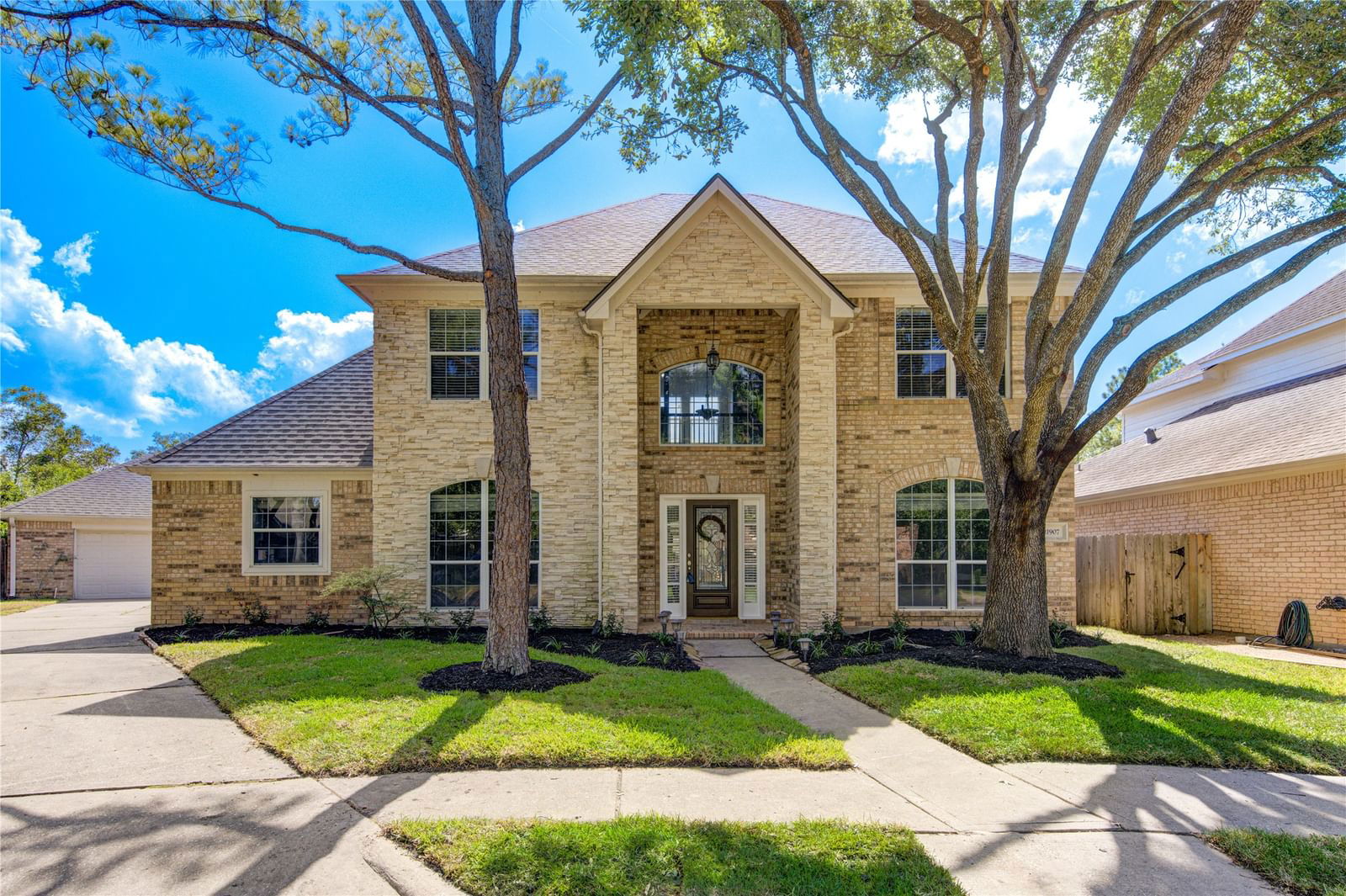 Real estate property located at 21907 Whitford, Fort Bend, Cinco Ranch Greenway Village Sec 11, Katy, TX, US