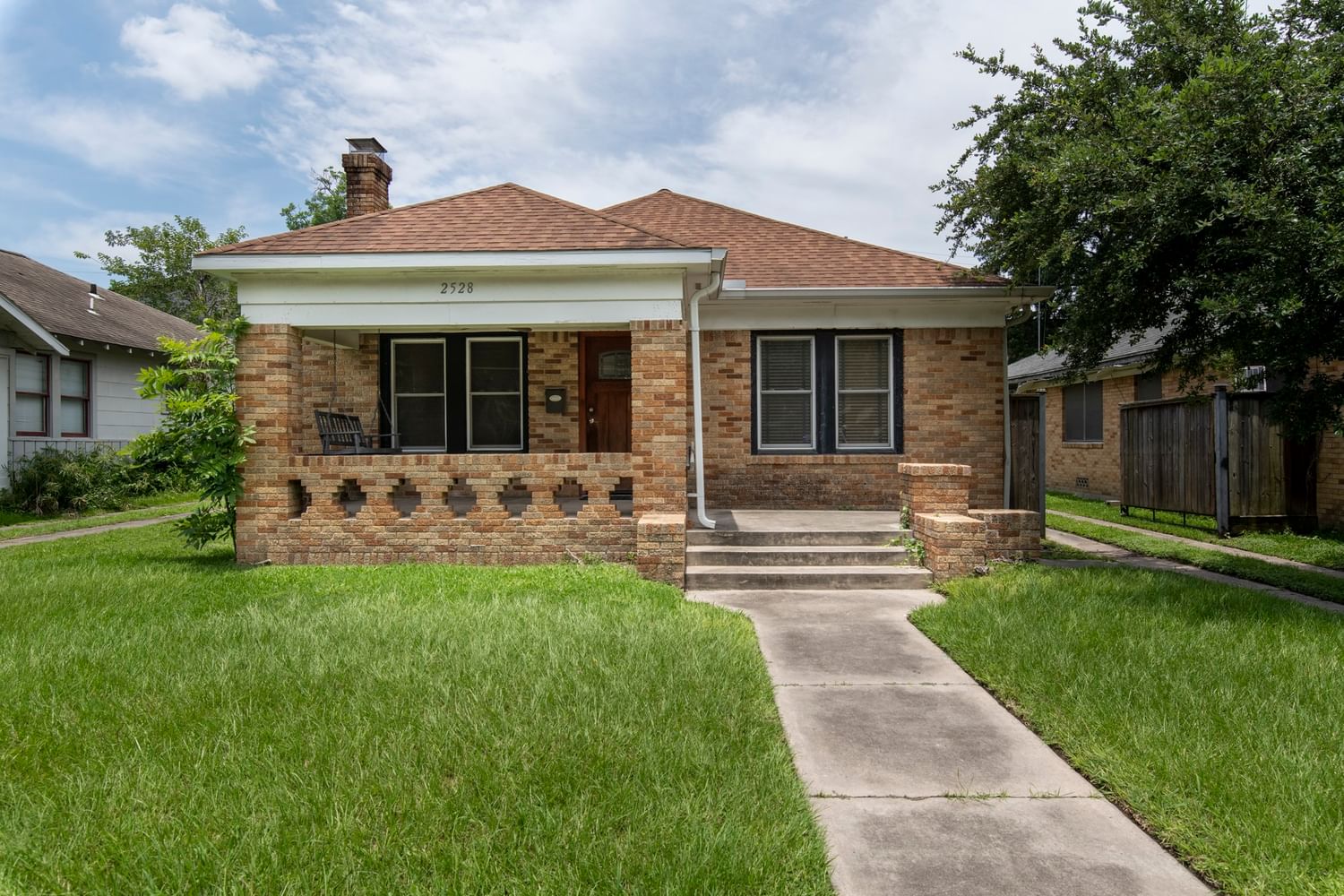 Real estate property located at 2528 White Oak, Harris, Houston, TX, US