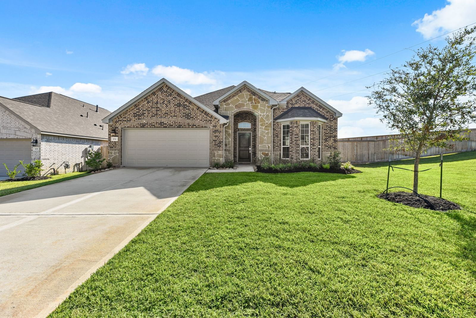 Real estate property located at 104 Dina, Montgomery, Town Creek Crossing, Montgomery, TX, US