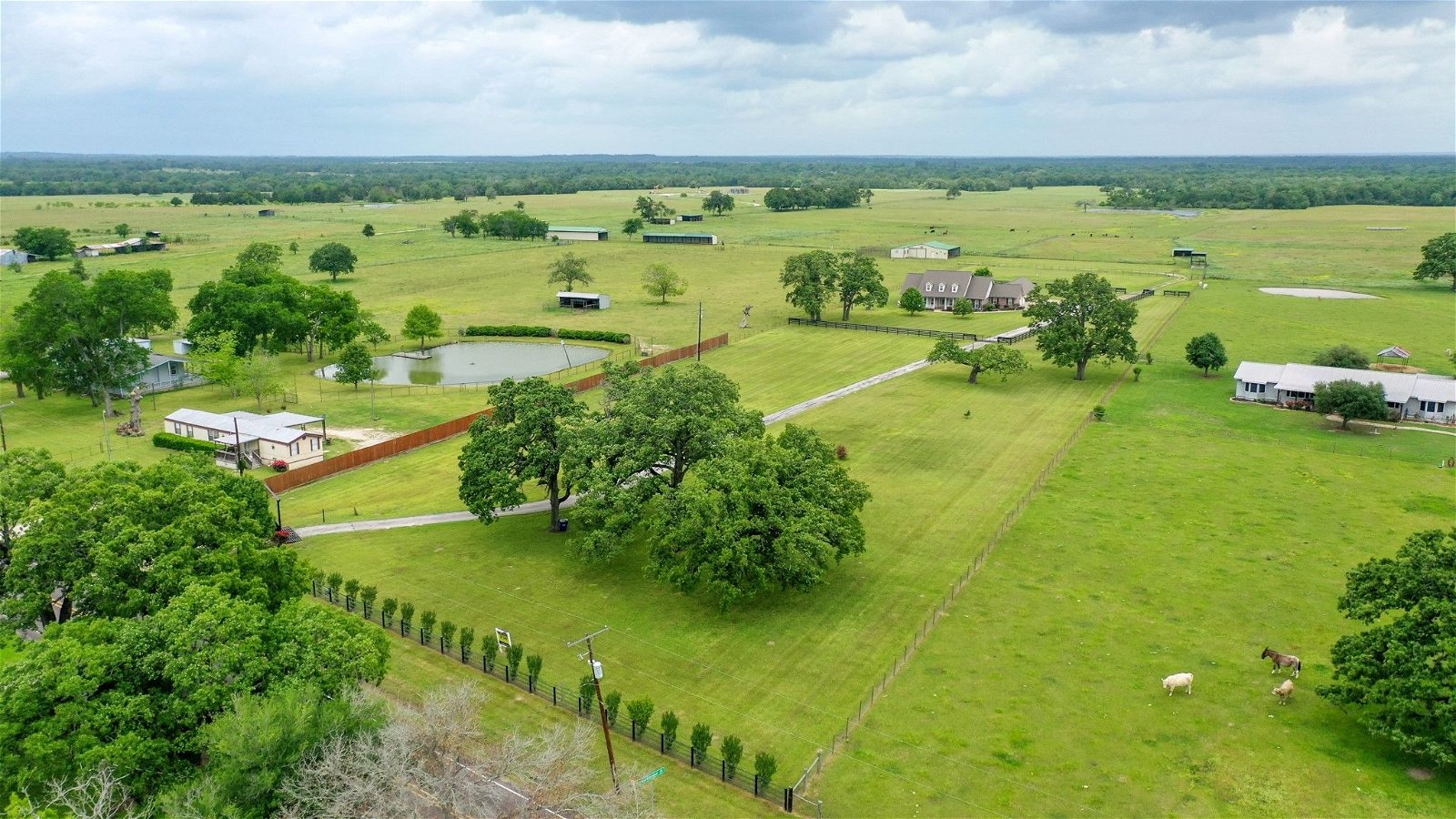 Real estate property located at 9500 Old San Antonio Road, Madison, Midway, TX, US