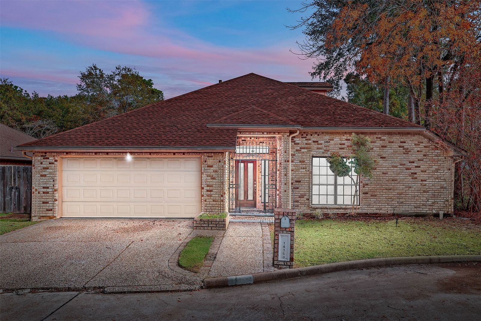 Real estate property located at 14106 Glen Canon, Harris, Champions Glen U/R R/S, Houston, TX, US