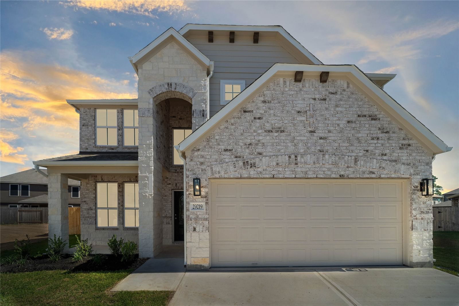 Real estate property located at 29219 Live Tree, Montgomery, Forest Village, Spring, TX, US