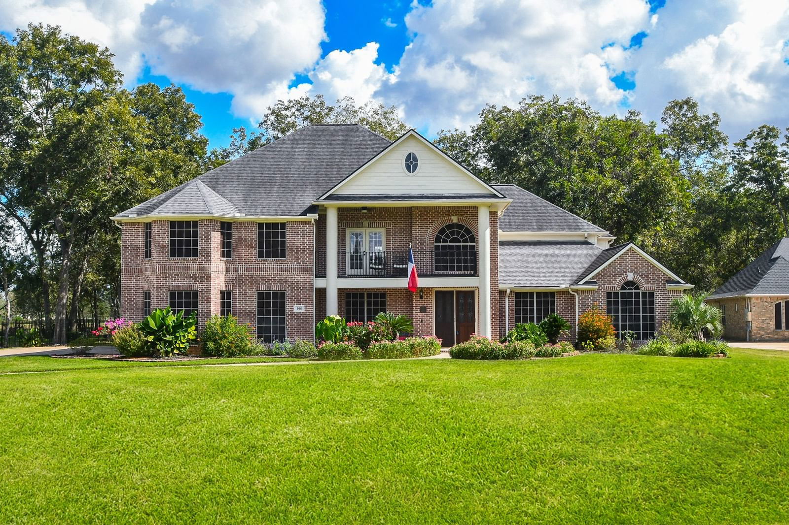 Real estate property located at 506 Shadow Grove, Fort Bend, Shadow Grove Estates Sec 1, Richmond, TX, US