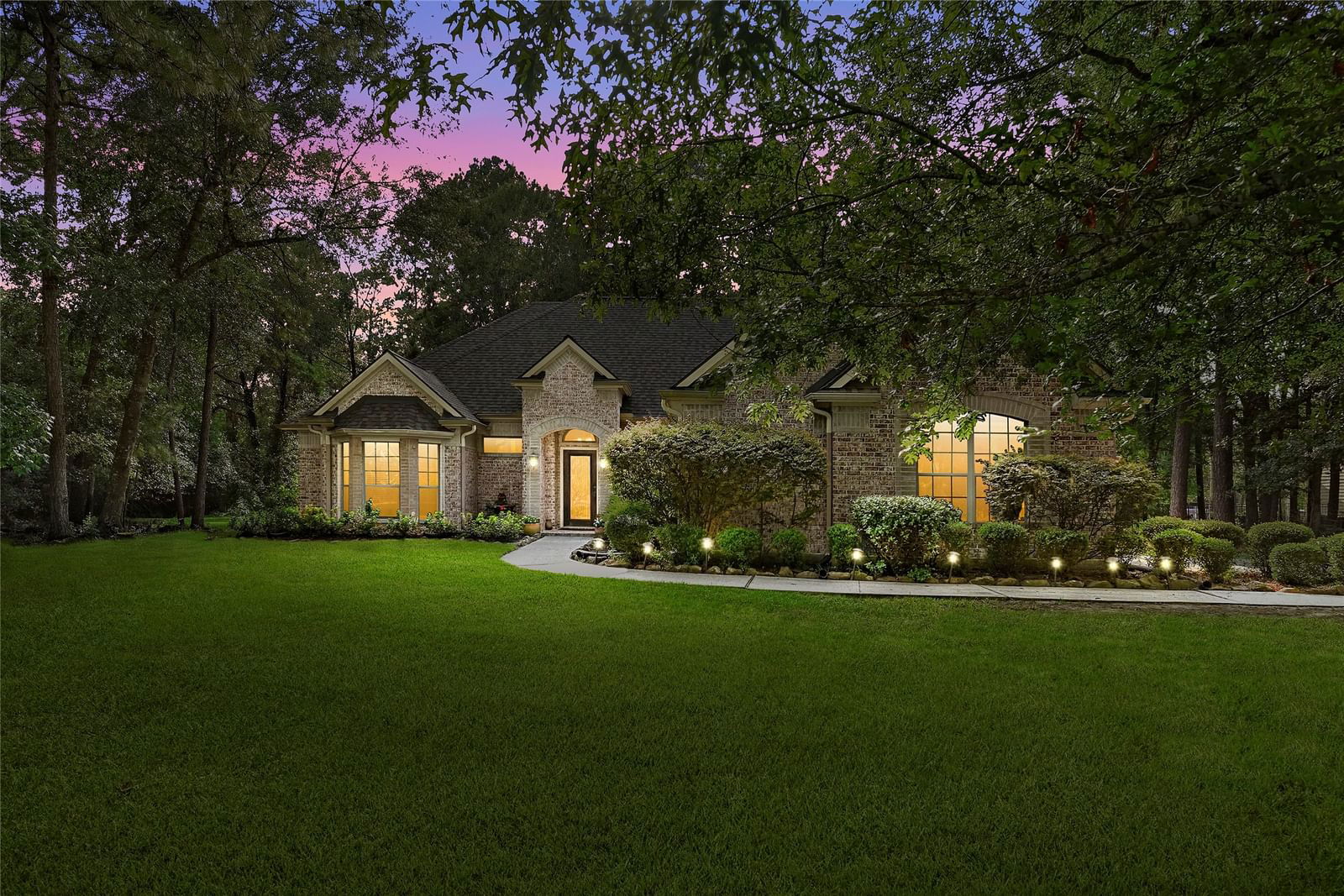 Real estate property located at 12006 Oak Crest, Montgomery, White Oak Estates 03, Conroe, TX, US