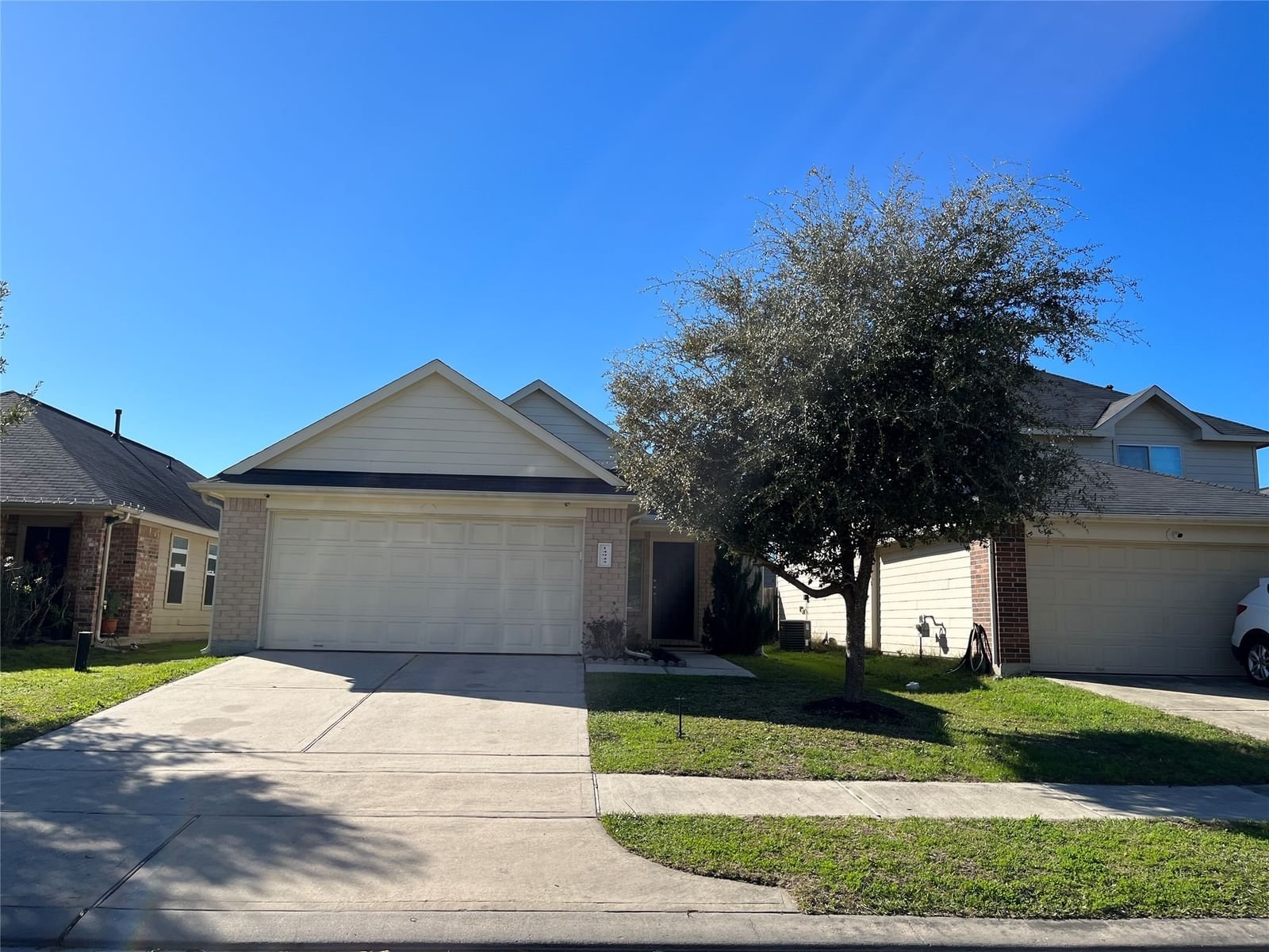 Real estate property located at 14943 Huntington Willow, Harris, Darbydale Xing Sec 2, Houston, TX, US