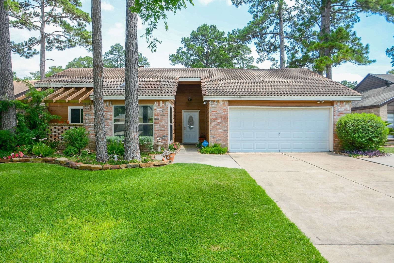 Real estate property located at 13606 Cedar Point, Harris, Lakewood West, Cypress, TX, US