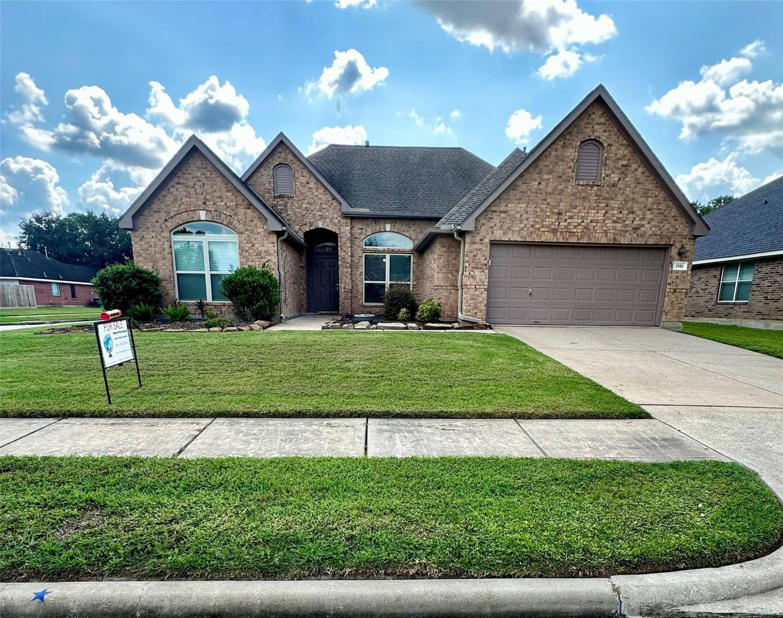 Real estate property located at 1816 Oak Lodge, Brazoria, Oakbrook Estates Sec 1, Pearland, TX, US