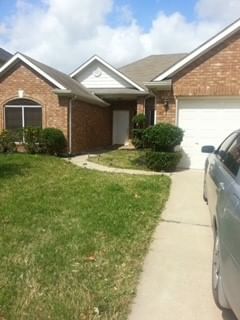 Real estate property located at 2106 Whirlaway, Fort Bend, Stafford Run Sec 2, Stafford, TX, US