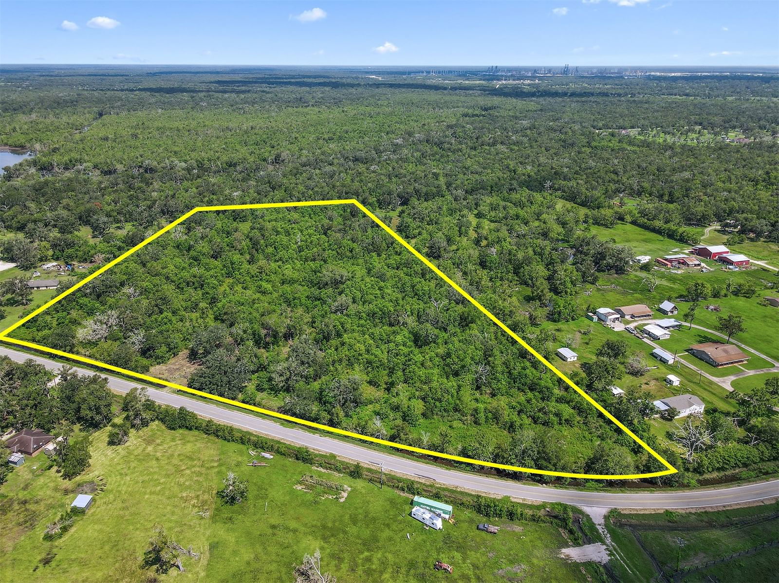 Real estate property located at 24696 County Road 332, Brazoria, Sherwood Land, Sweeny, TX, US