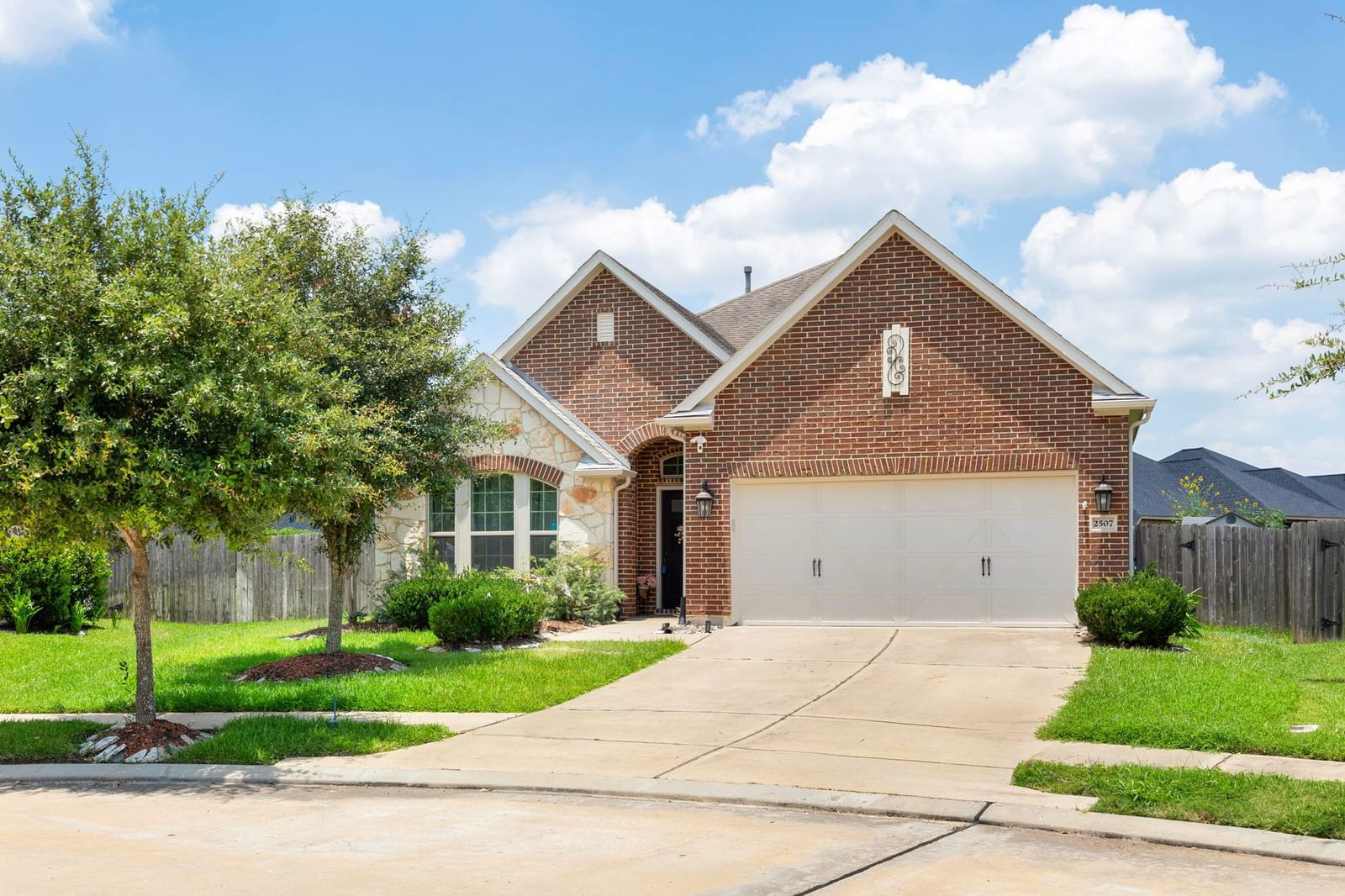 Real estate property located at 2507 Atwater Ridge Ct, Fort Bend, Rivers Edge, Richmond, TX, US