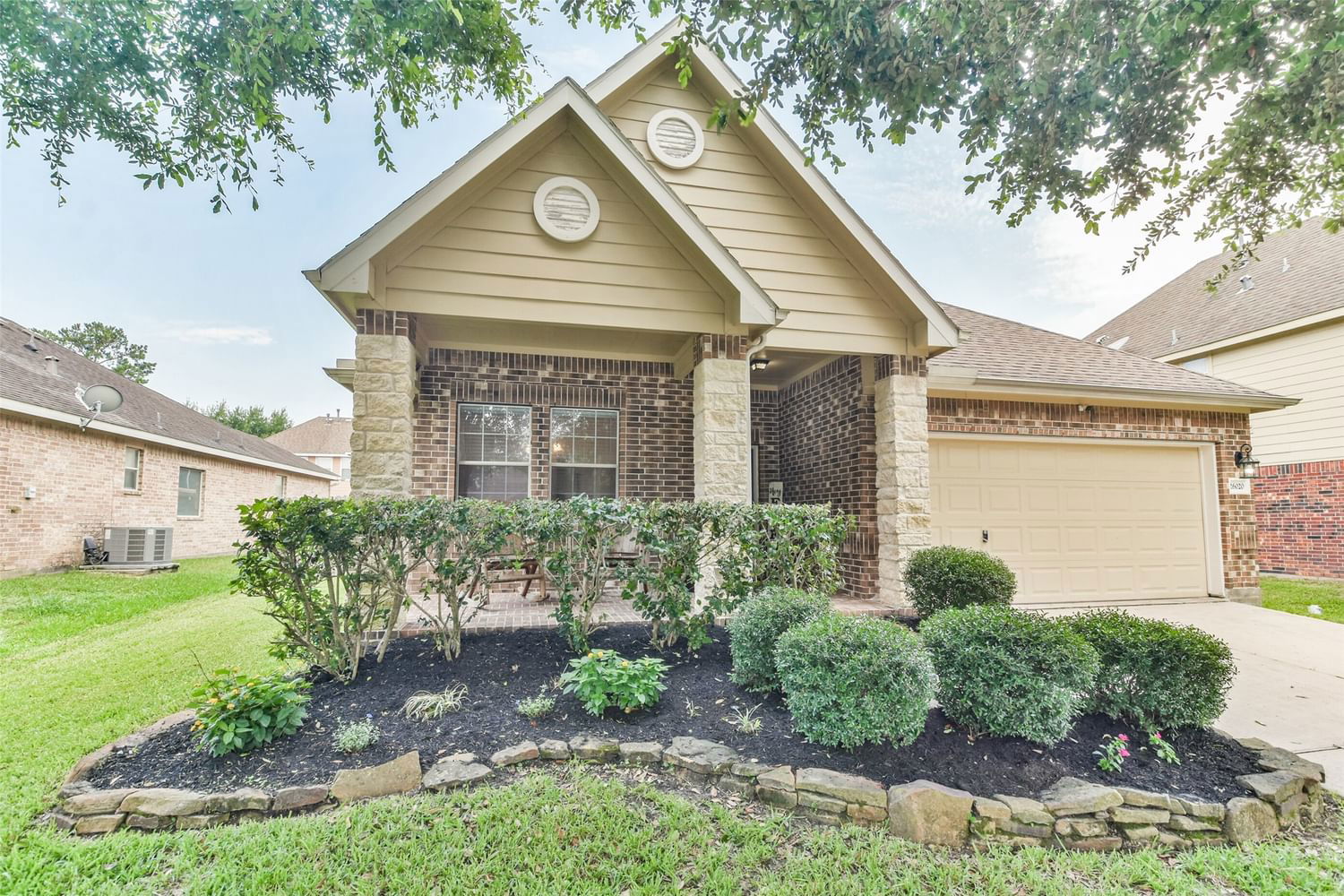 Real estate property located at 26020 Kings Mill Crest, Montgomery, Kings Mill, Kingwood, TX, US