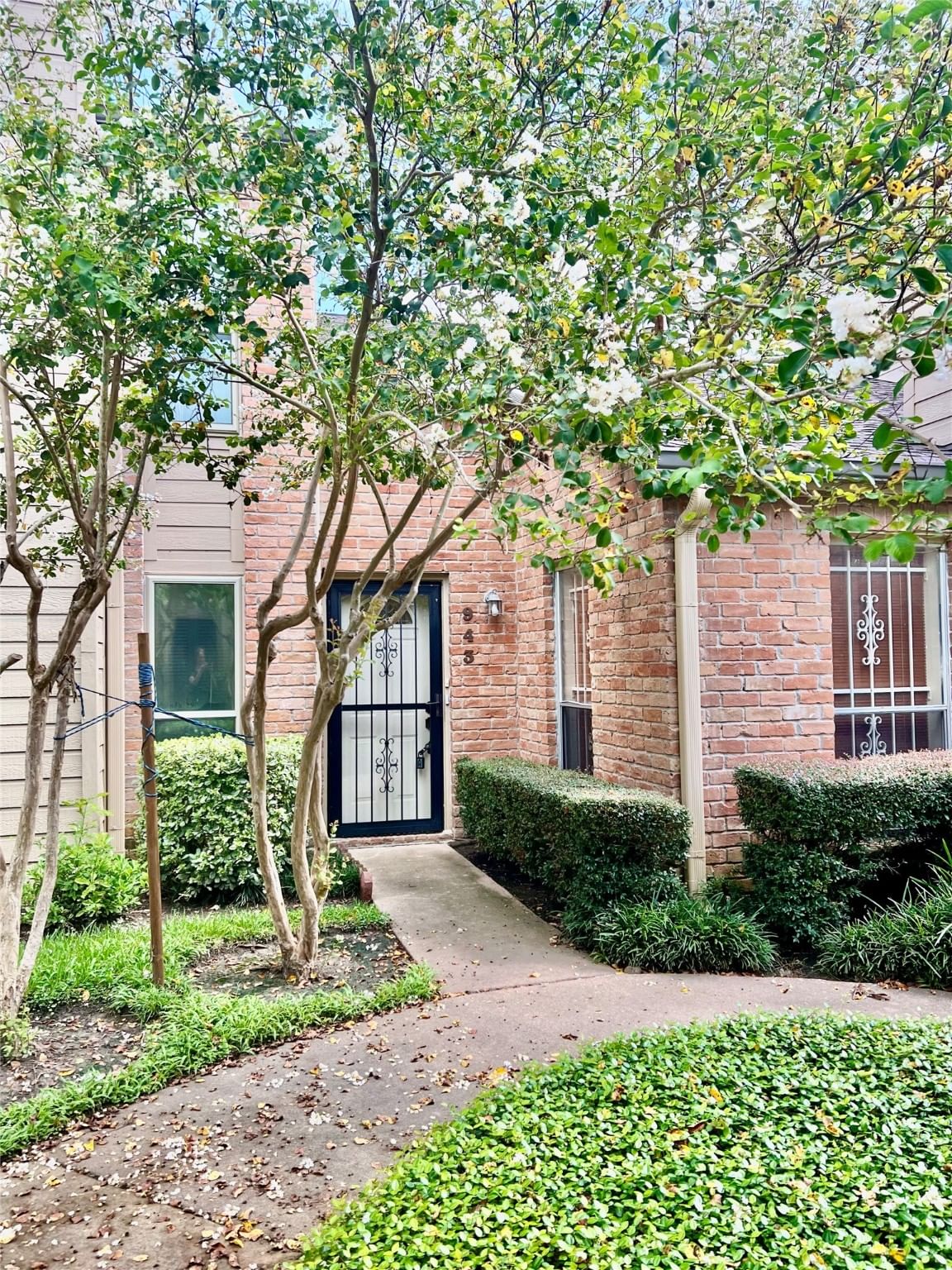 Real estate property located at 943 Memorial Village #34, Harris, Memorial Village T/H Sec 01 R/, Houston, TX, US