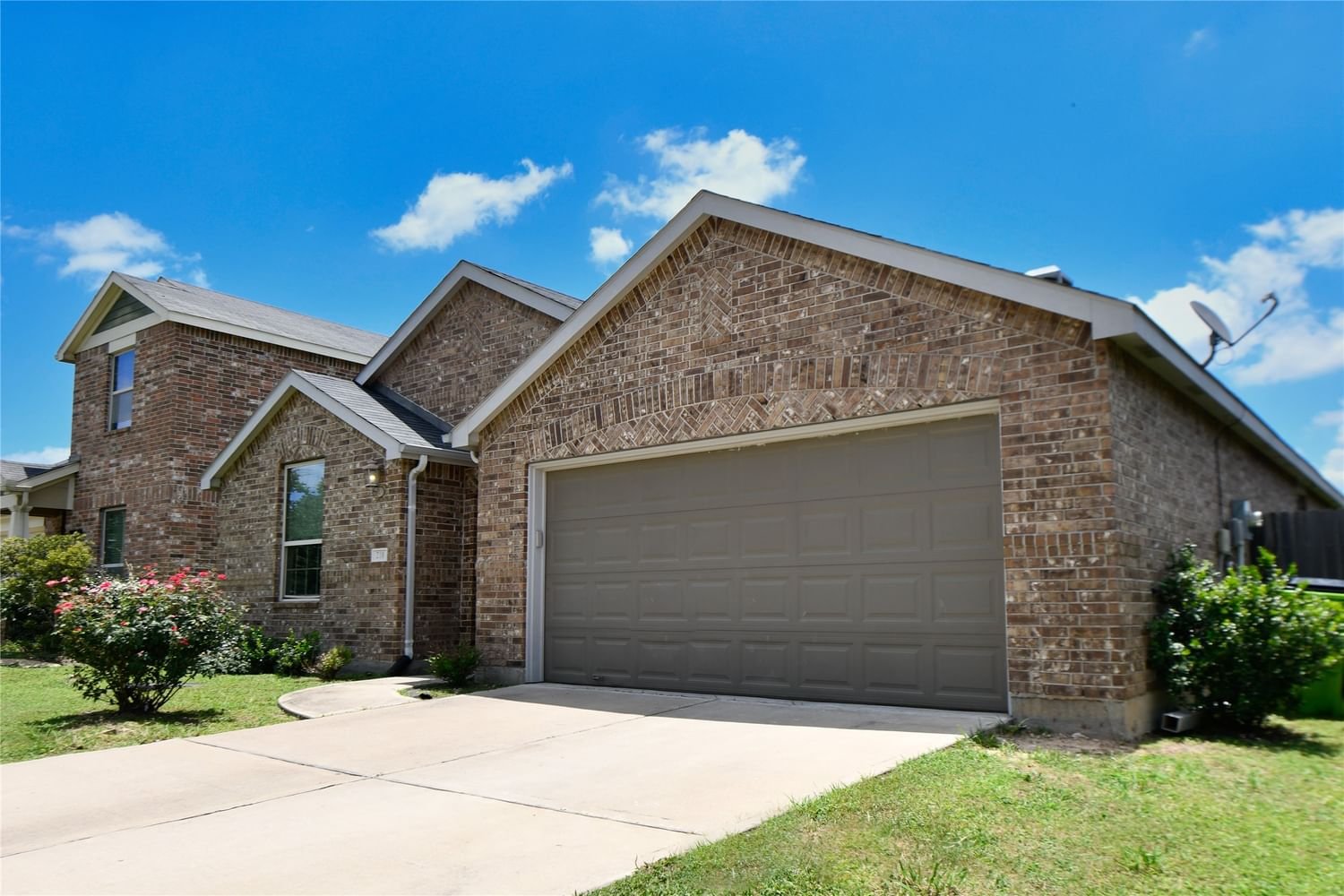 Real estate property located at 218 Stoneroller, Fort Bend, Rosenberg, TX, US