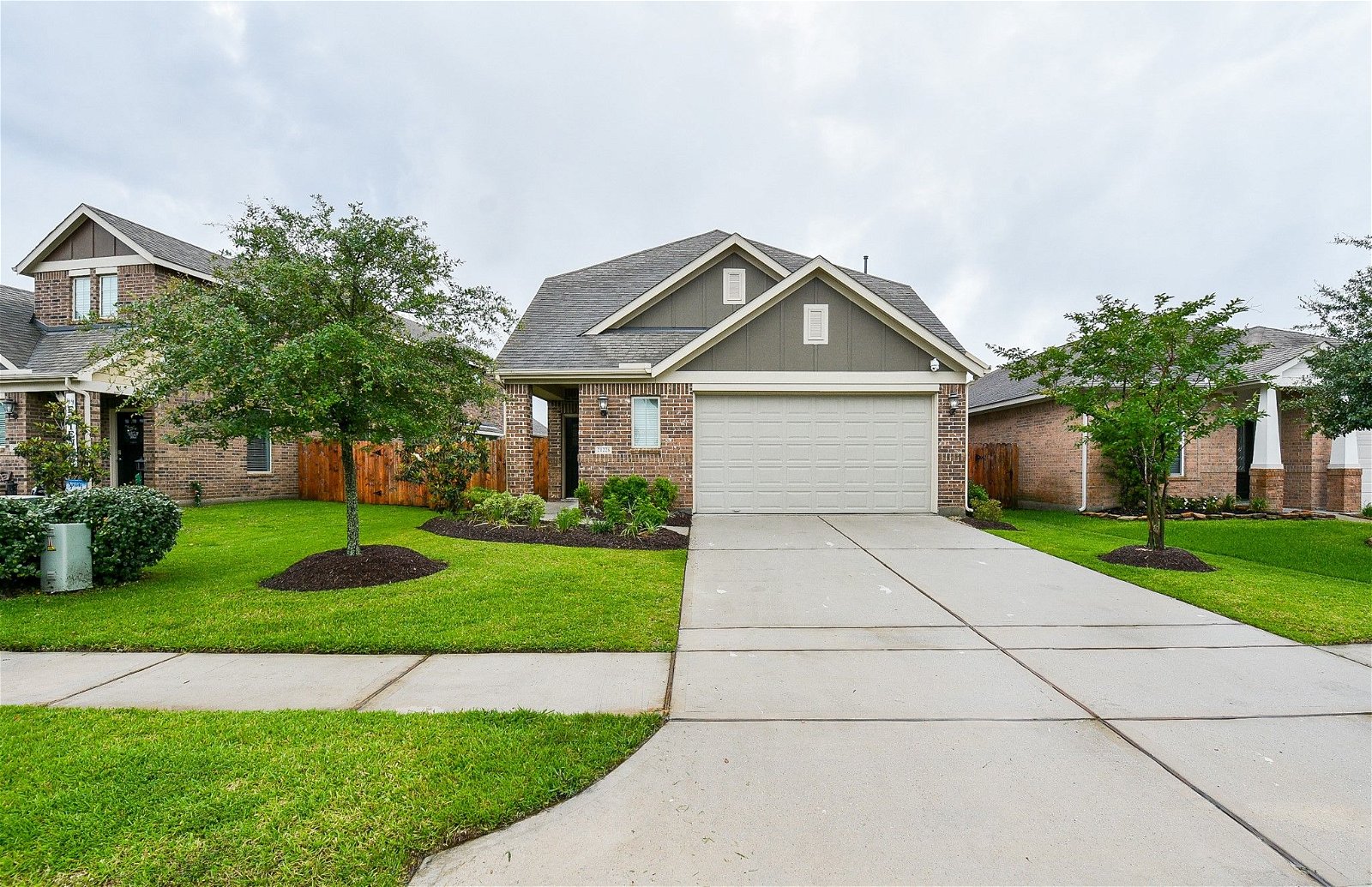 Real estate property located at 21228 Flowering Crape Myrtle, Montgomery, Porter, TX, US