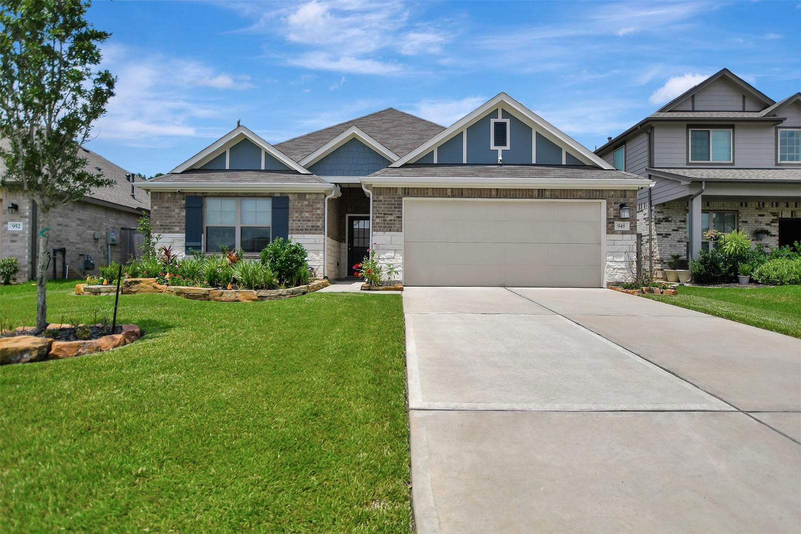 Real estate property located at 948 Pickering Oak, Montgomery, Magnolia Ridge Forest 08, Magnolia, TX, US