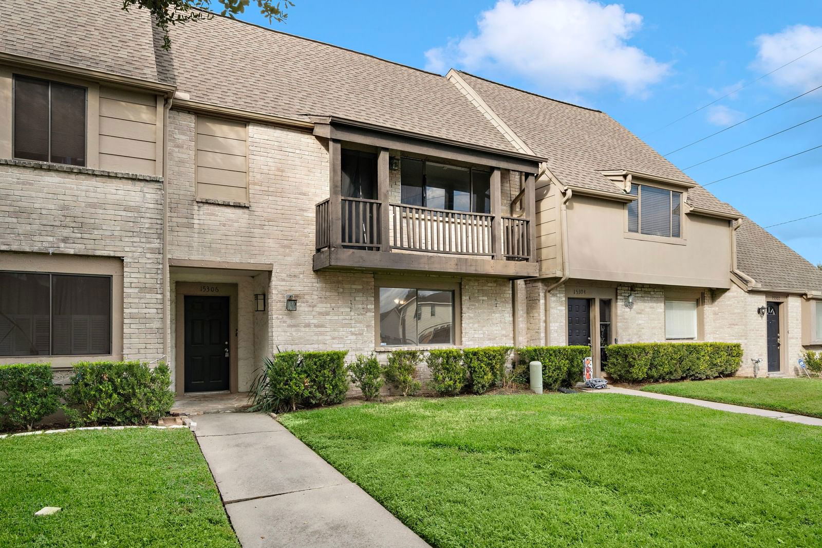 Real estate property located at 15306 Falmouth #403, Harris, Langham Crook Colony, Houston, TX, US