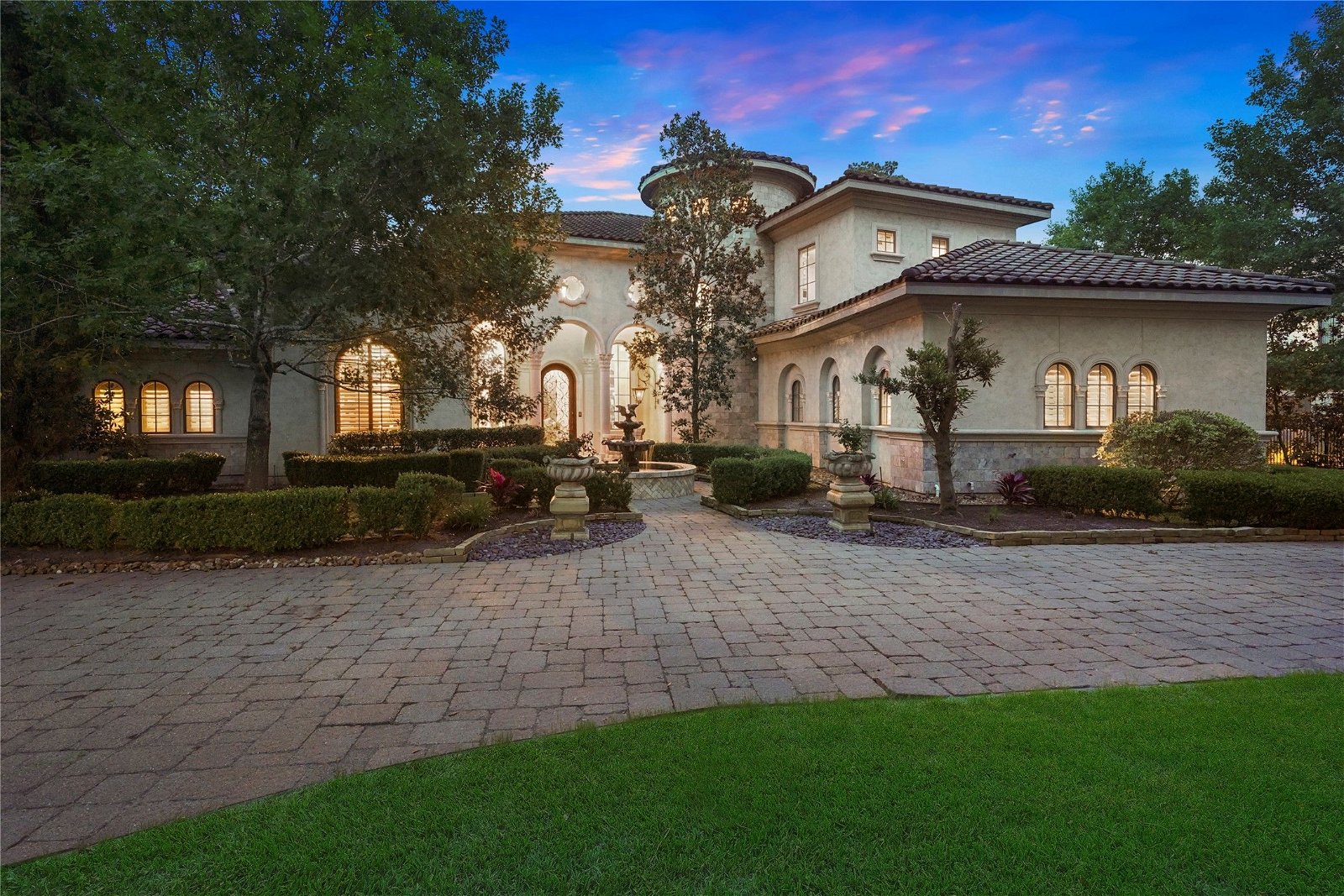 Real estate property located at 27 Fazio, Harris, The Woodlands, TX, US